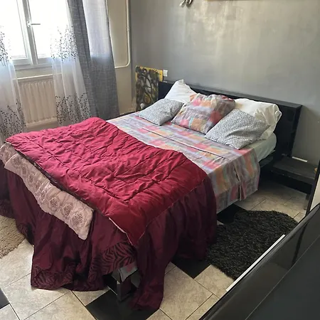 Appartement Laila à Creil Extérieur photo