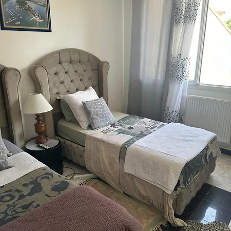 Appartement Laila à Creil Extérieur photo
